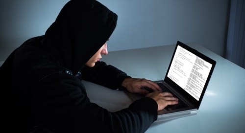 male-hooded-hacker-1200x800-777x437